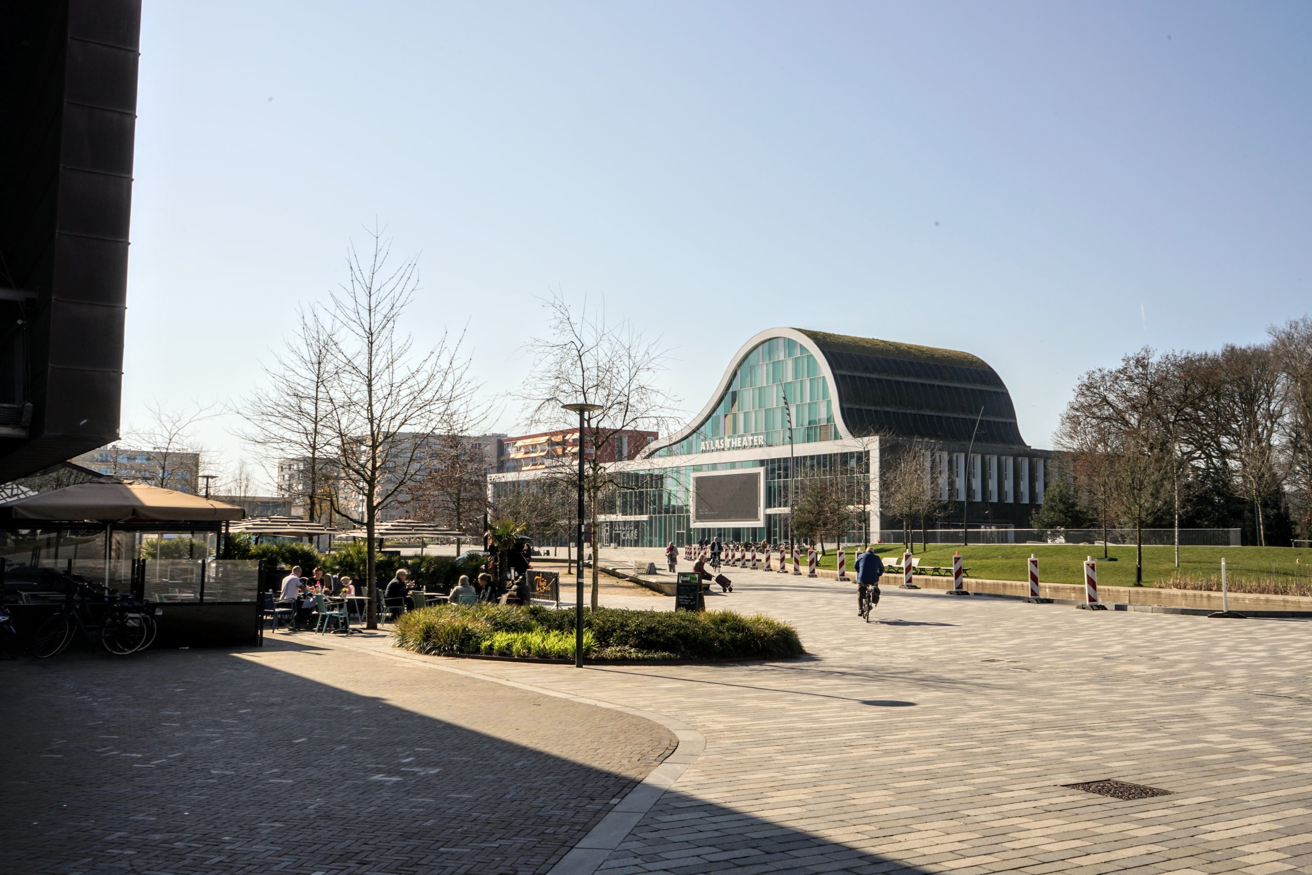 220318 1159 DSC03865 Raadhuisplein - Emmen © LH Schepers