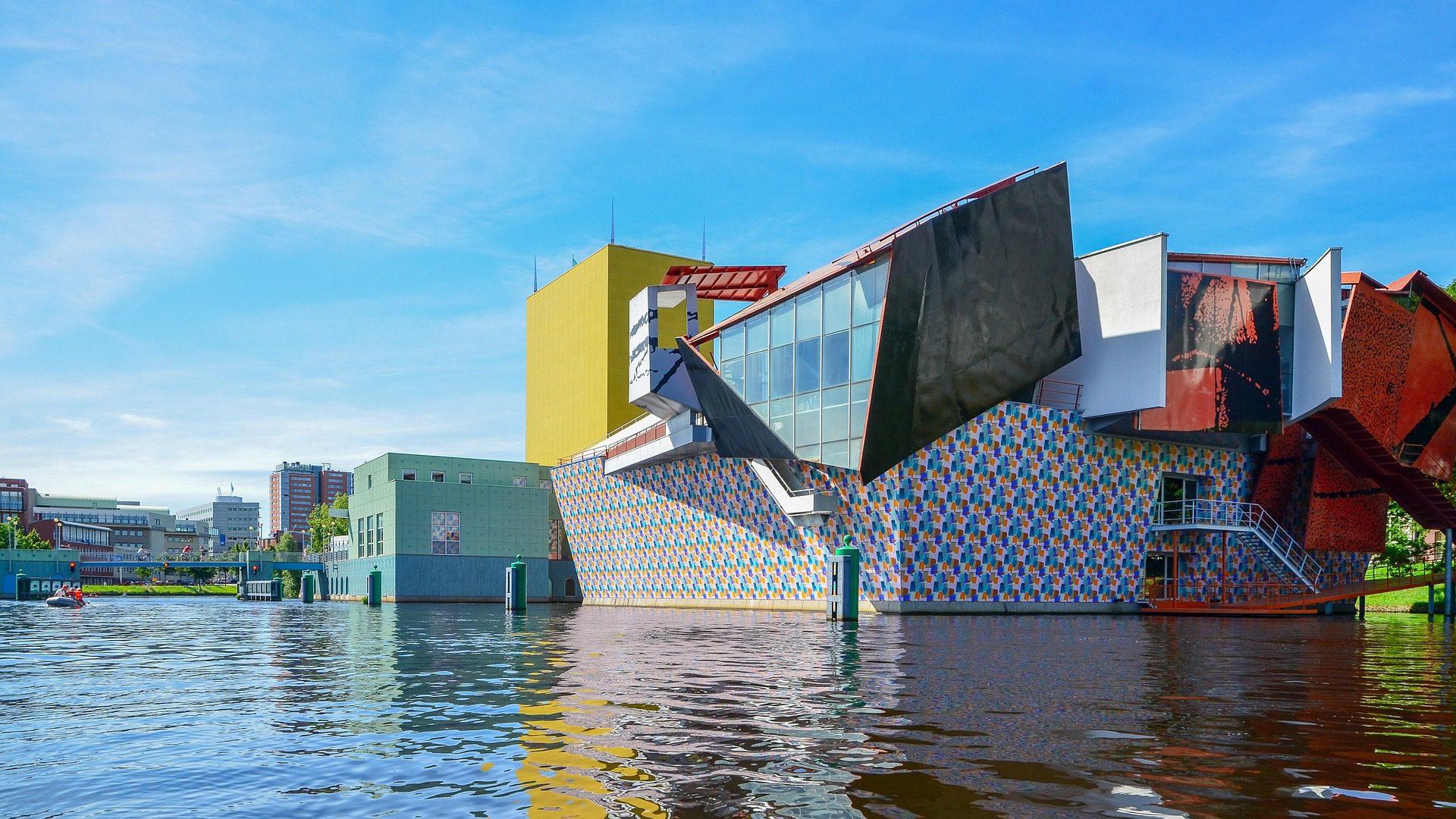 Groninger MUseum architecture-3974315_1920